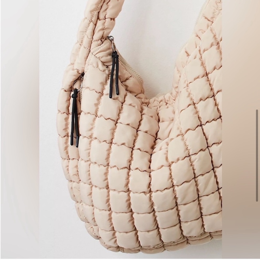 New Free People FP Movement Quilted Carryall Bag Off White - Picture 7 of 12